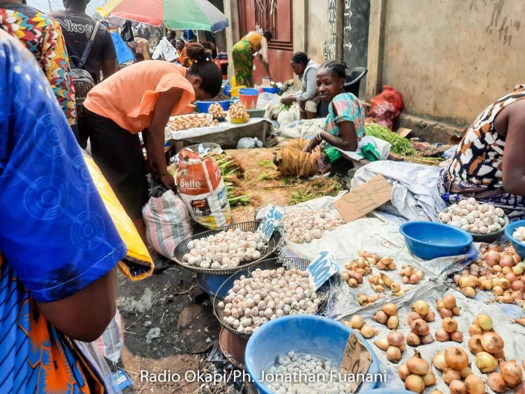 La baisse du dollar peine à faire baisser les prix sur les marchés