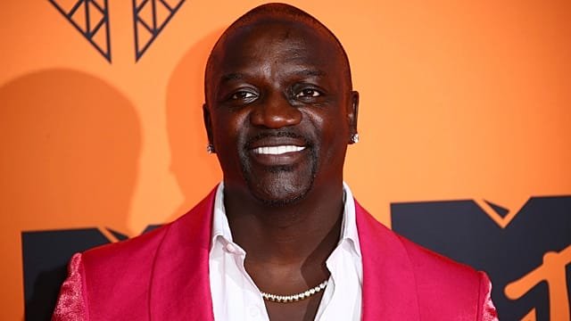 Akon arrested for failing to attend court on license suspension