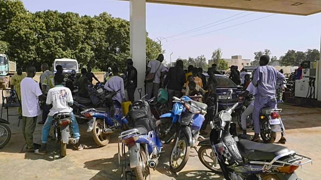 Mali opposition accuses military junta of failing to protect the country amid ongoing fuel crisis