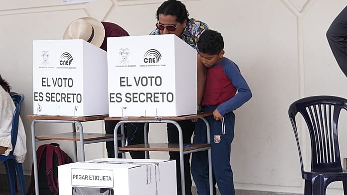 Ecuadorian voters reject hosting foreign military bases and rewriting constitution in referendum