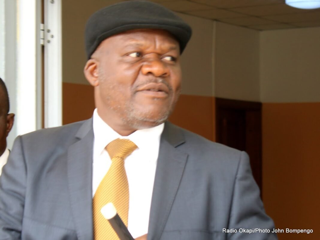 Procès contre Roger Lumbala en France : « Le parquet français n’a pas envoyé de magistrat enquêter sur le terrain… », regrette Me Tshibangu Kalala