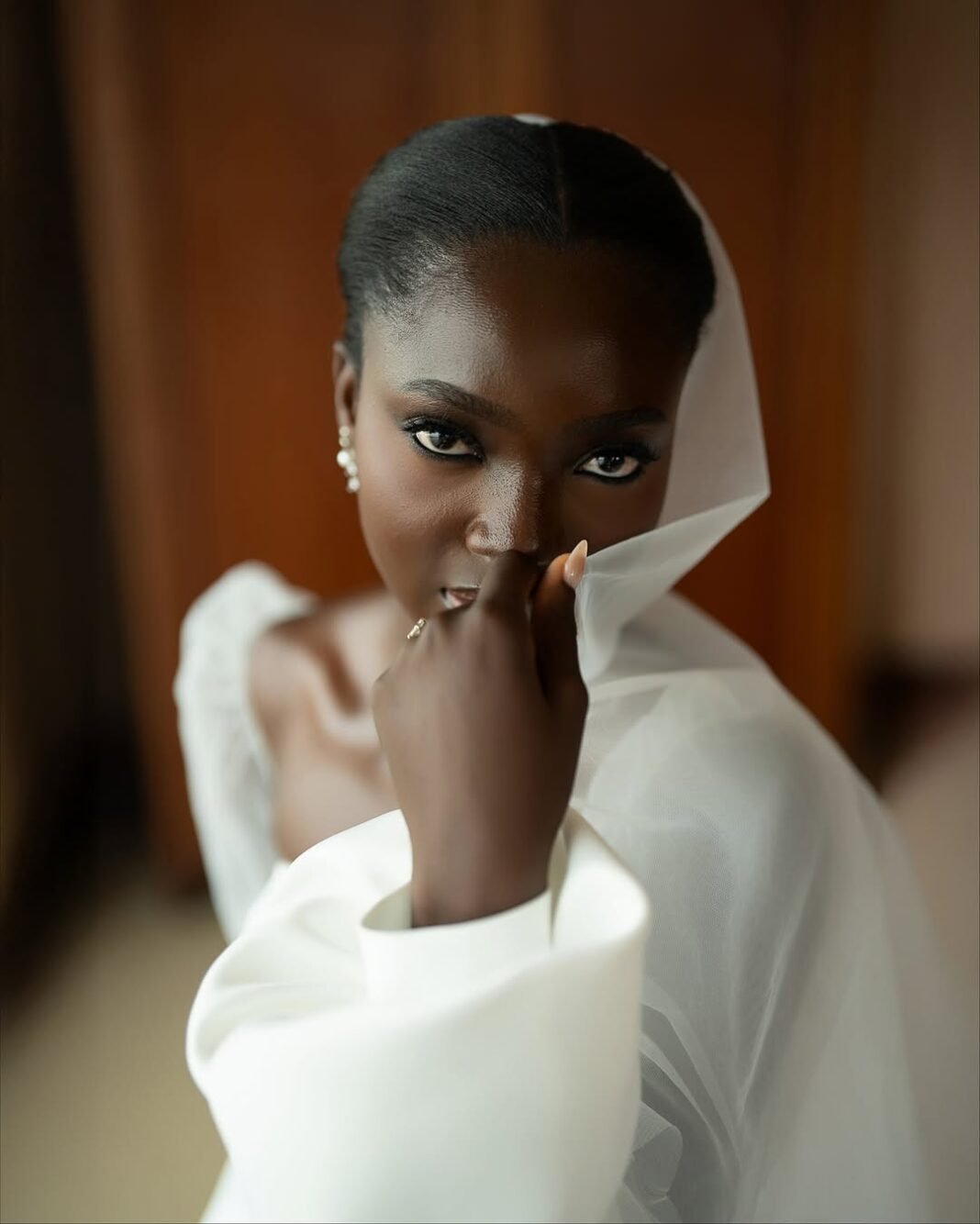 This Ethereal White Wedding Look Is a Stunning Path to Pristine Bridal Slay