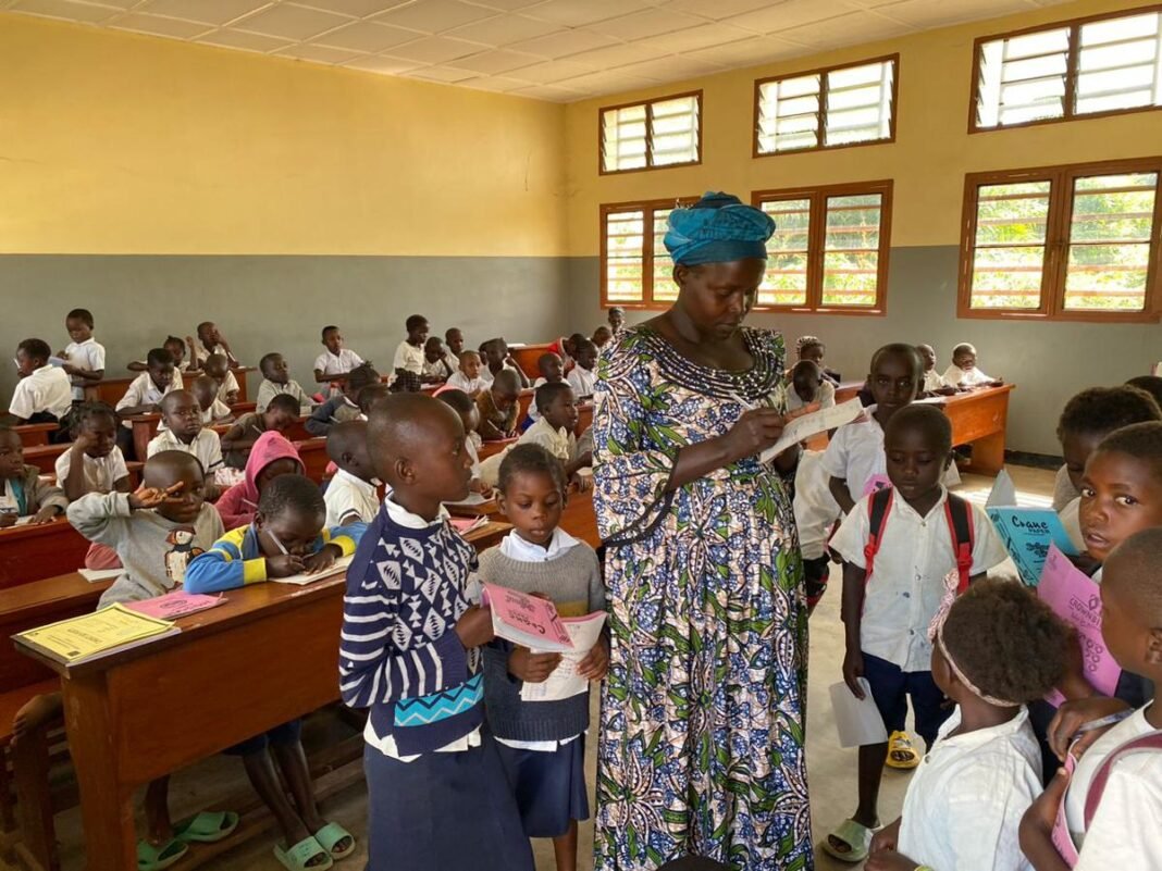 Plus de 100 enseignants non payés à la suite de la perturbation du réseau Vodacom au Nord-Kivu