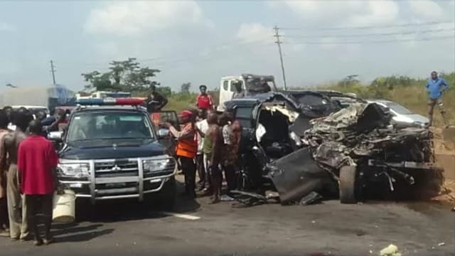 Anthony Joshua pays tribute to friends killed in Nigeria car crash