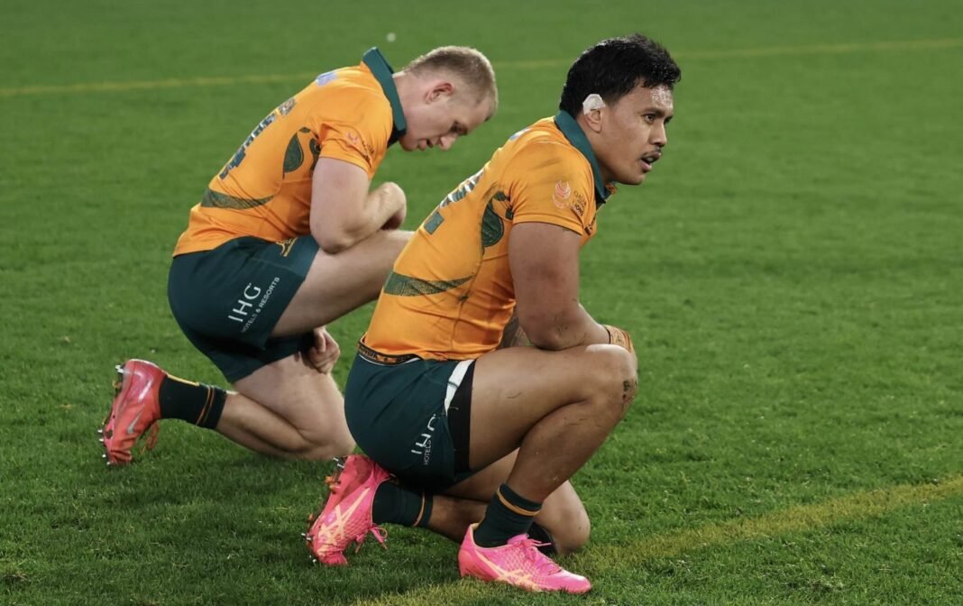 Wallabies star signs long-term deal