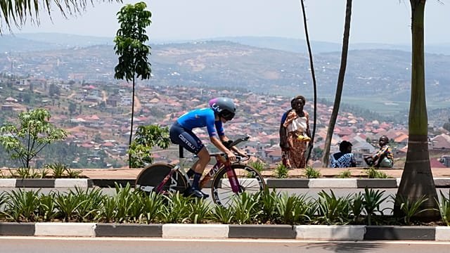 Tour du Rwanda hit by tragedy as two spectators killed in road accident on first day