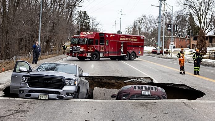 Sudden sinkhole swallows cars in Nebraska