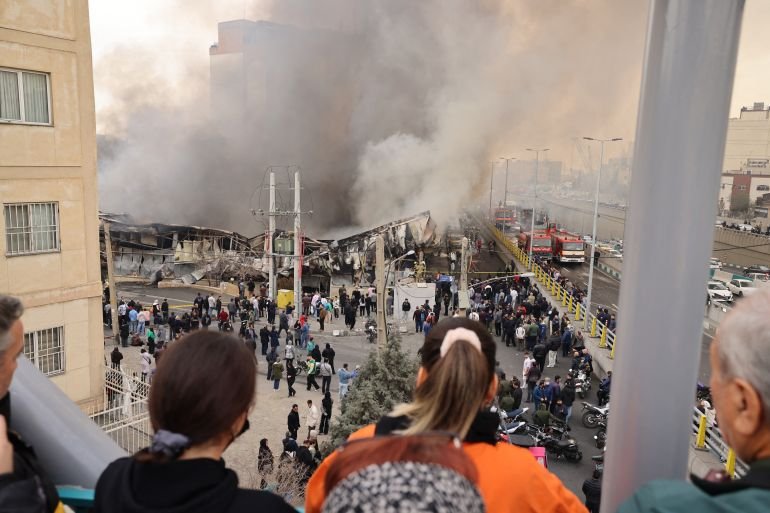 ‘Extensive’ fire breaks out at Tehran shopping centre