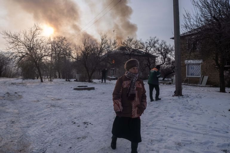 Russian shelling kills seven in Ukrainian market, clouding Abu Dhabi talks