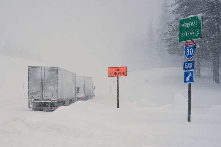 Nine skiers missing, 6 trapped after north California mountains avalanche