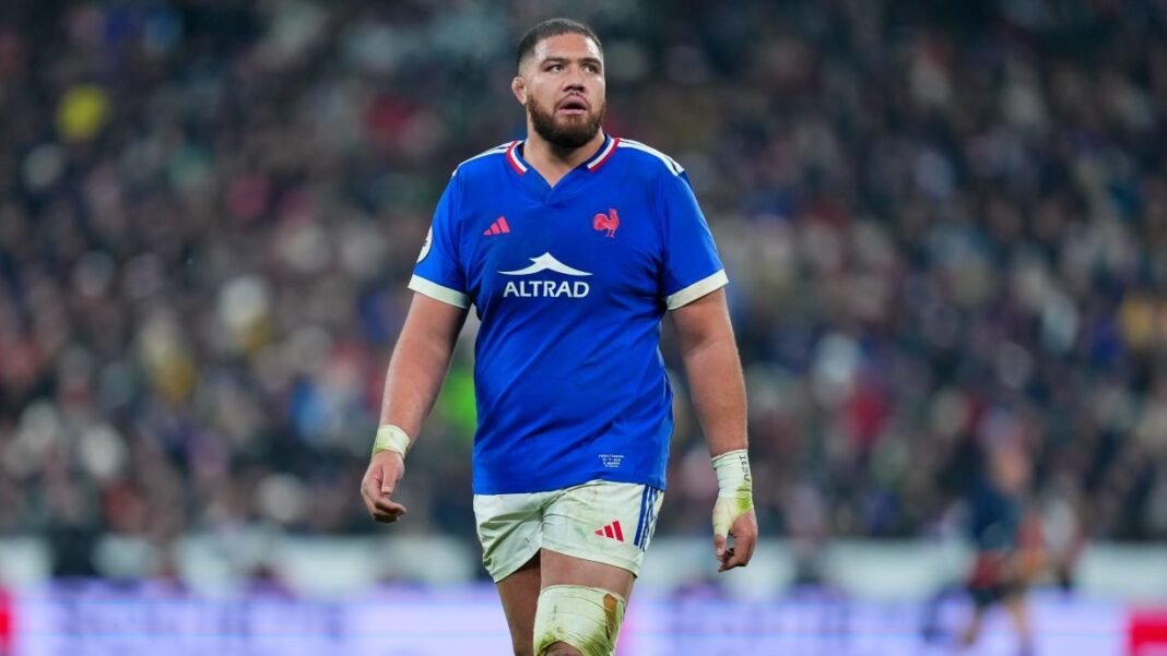 France beef up pack for Italy clash