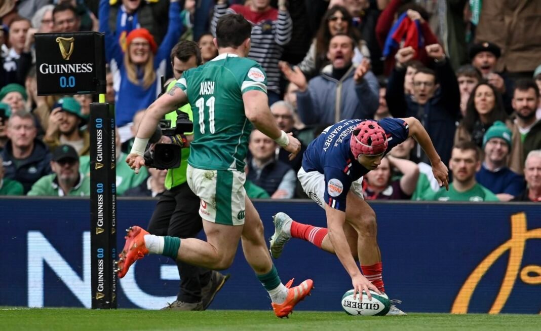 Superbru: France edge Ireland, England whack Wales