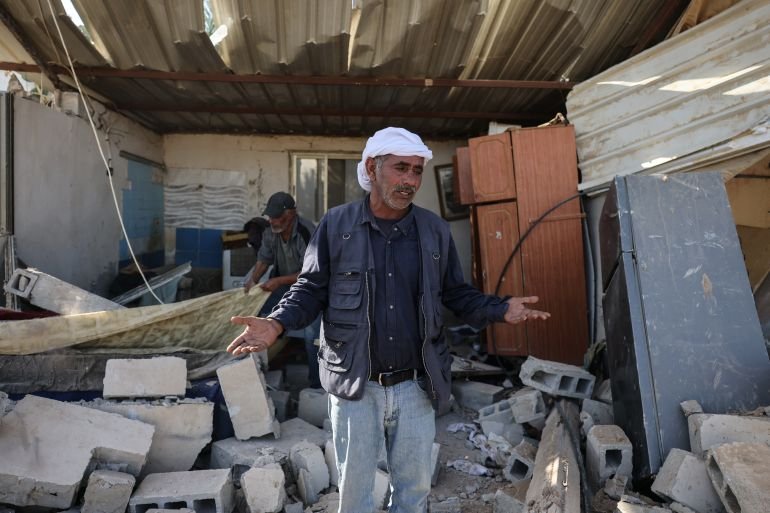 Israeli settlers displace 15 Palestinian families in West Bank: Official