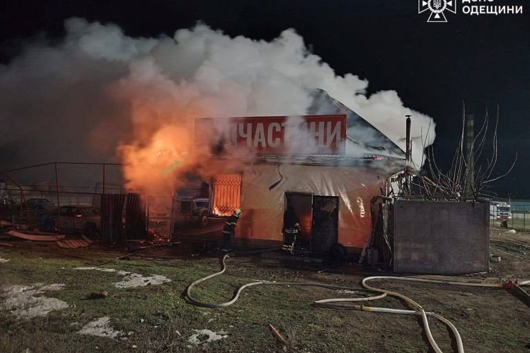 Russia kills four Ukrainians on eve of fourth war anniversary