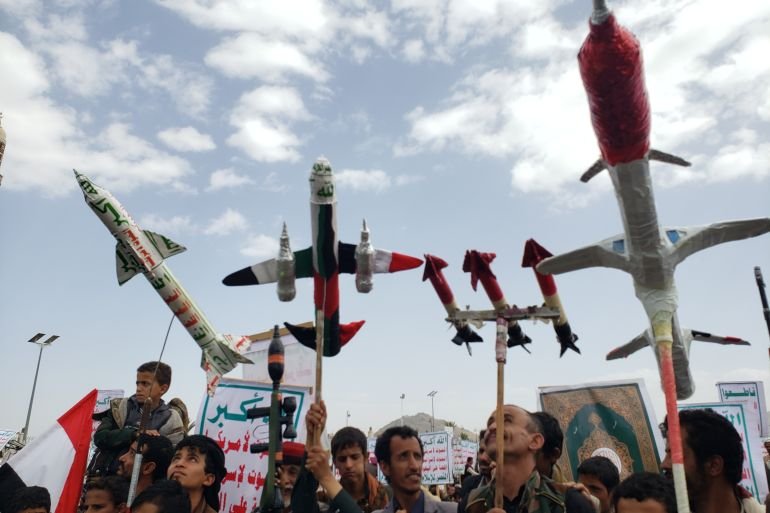 Houthis open new front in Iran war: Will Yemeni group block Bab al-Mandeb?