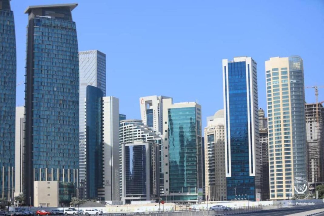 Bloqué à Dubaï, un touriste congolais raconte son calvaire après la fermeture de l’espace aérien