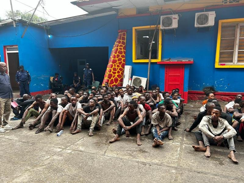 La CNDH dénonce la détention « illégale » de 120 enfants à la police criminelle à Lubumbashi