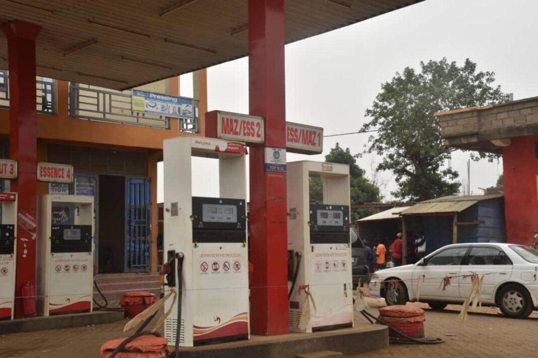 Des camions d’approvisionnement en carburant immobilisés au Kenya : stations fermées et flambée du prix à Beni