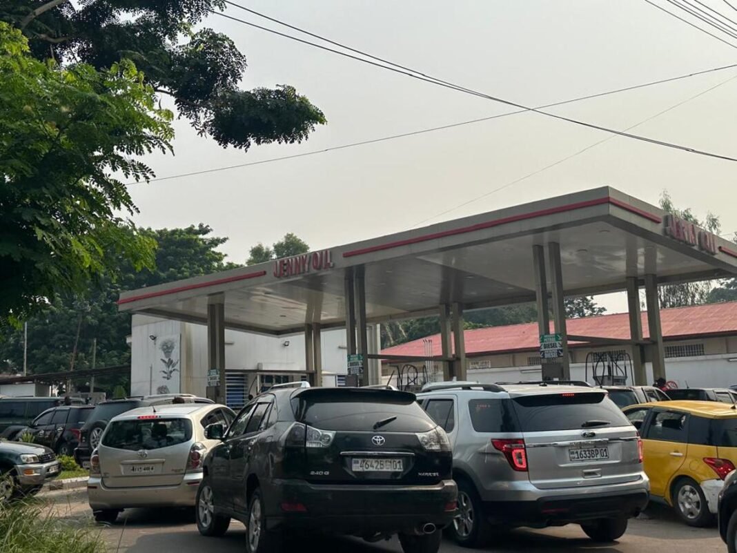 Le Potentiel : Approvisionnement en carburant : le gouvernement prend des mesures et rassure la population