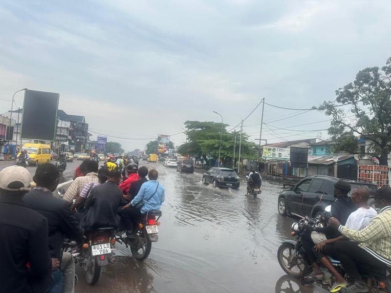 Kinshasa : l’axe Bandalungwa-Kintambo devient un véritable parcours du combattant pour les usagers de la route