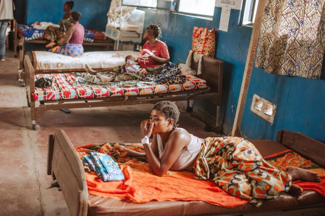 Le projet « Bomoyi ya mama na mwana » pour renforcer la santé maternelle et néonatale à Kinshasa