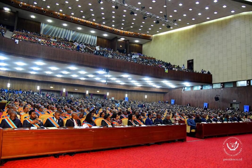 Controverse autour de la démission de Bahati Lukwebo