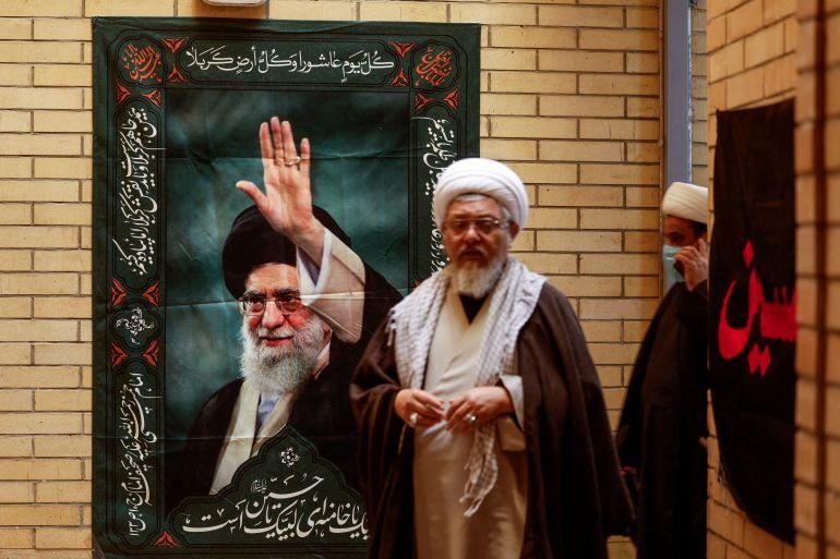 Who could succeed Ayatollah Ali Khamenei to lead Iran?