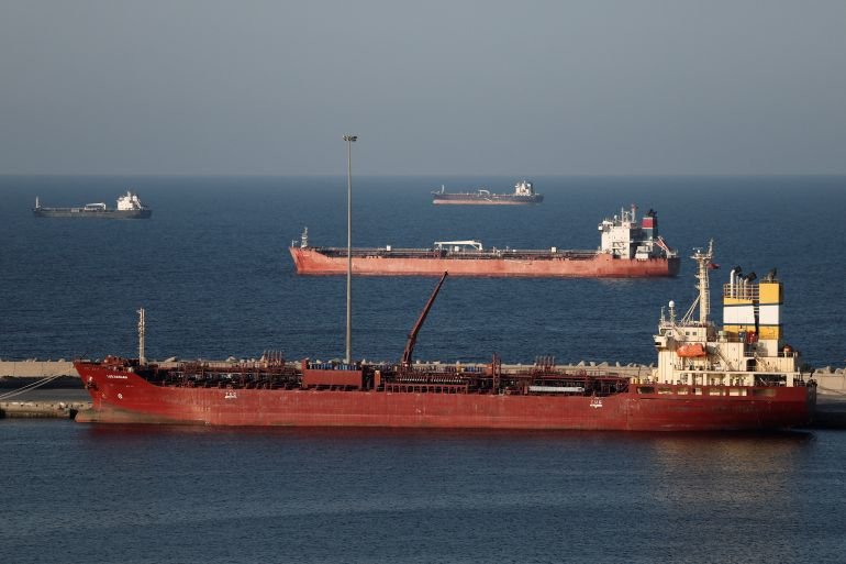 Oil stays above $100 a barrel amid Iran’s stranglehold on Strait of Hormuz