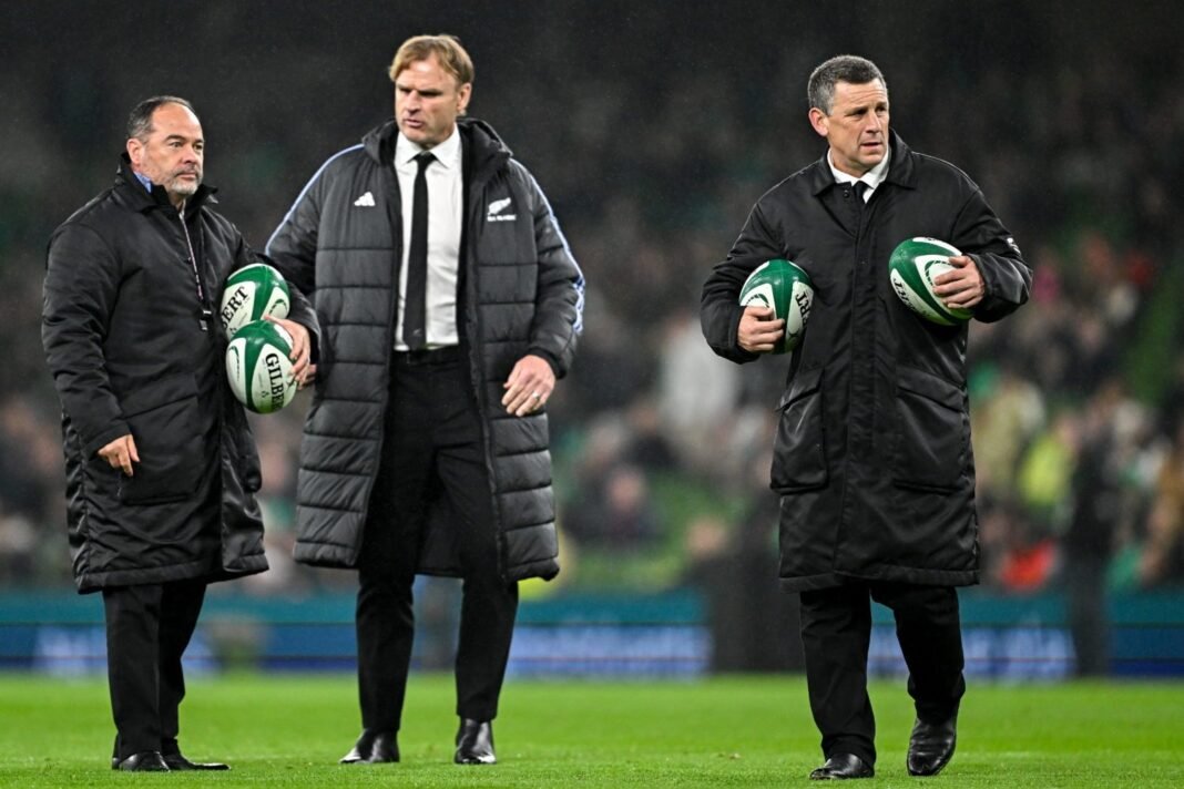 Blues land former All Blacks coach