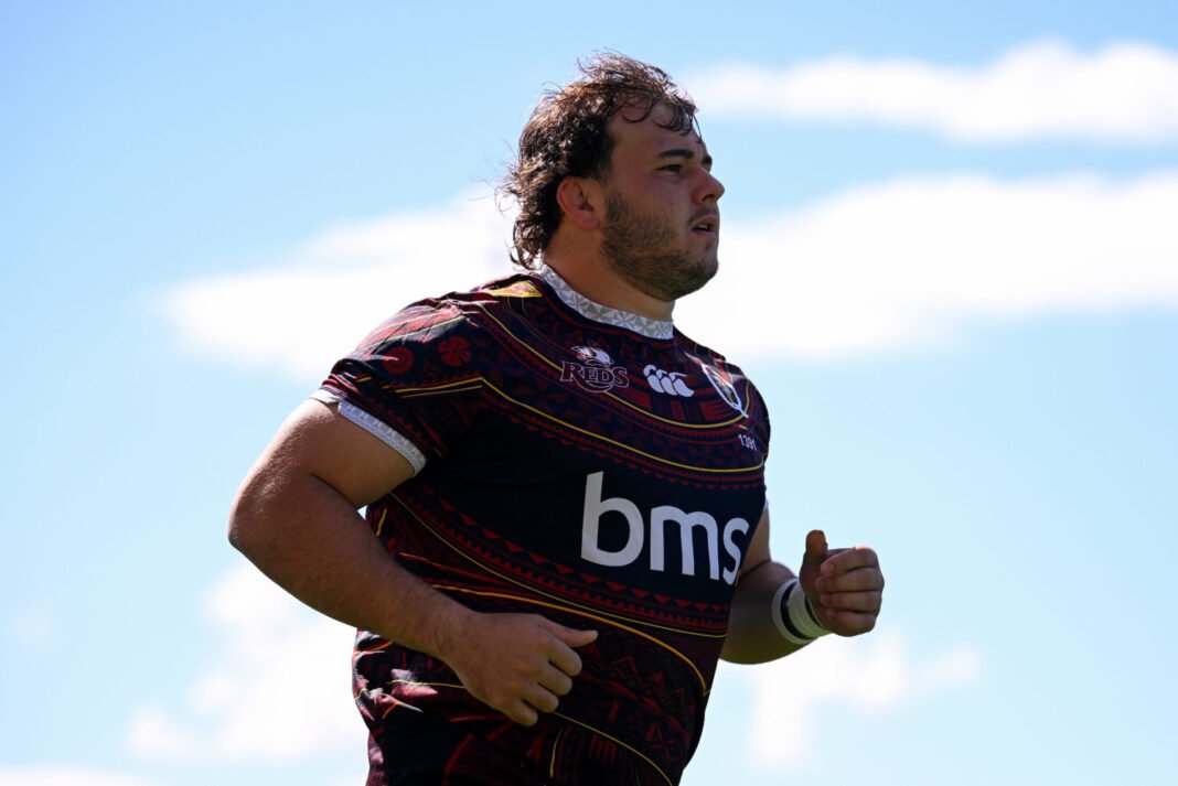 Ireland circle around Aussie wonderkid