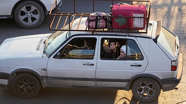 Lebanon’s displaced scramble for shelter as Israel threatens more attacks