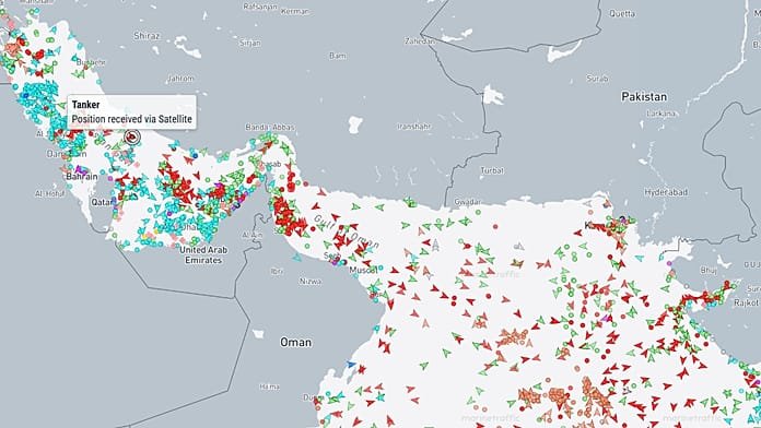 Timelapse: A closer look at the shipping traffic through the strait of hormuz
