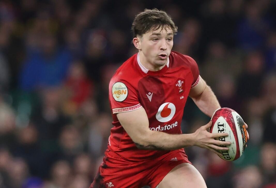 Wales tweak team for Ireland clash
