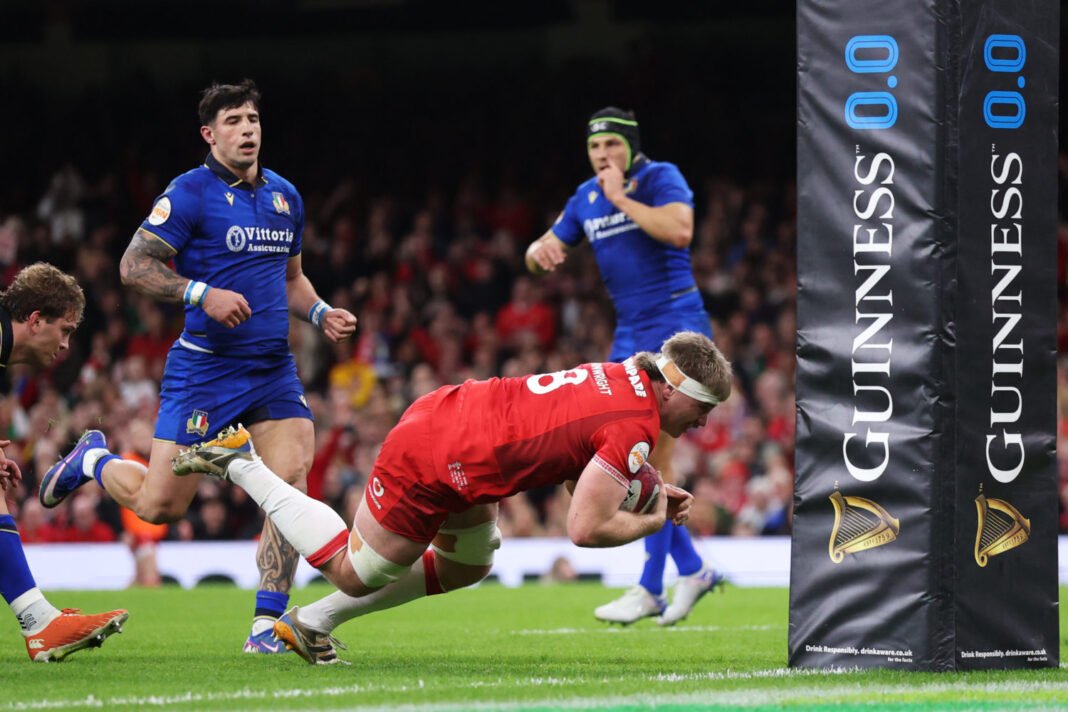 Wainwright double brings Wales delight