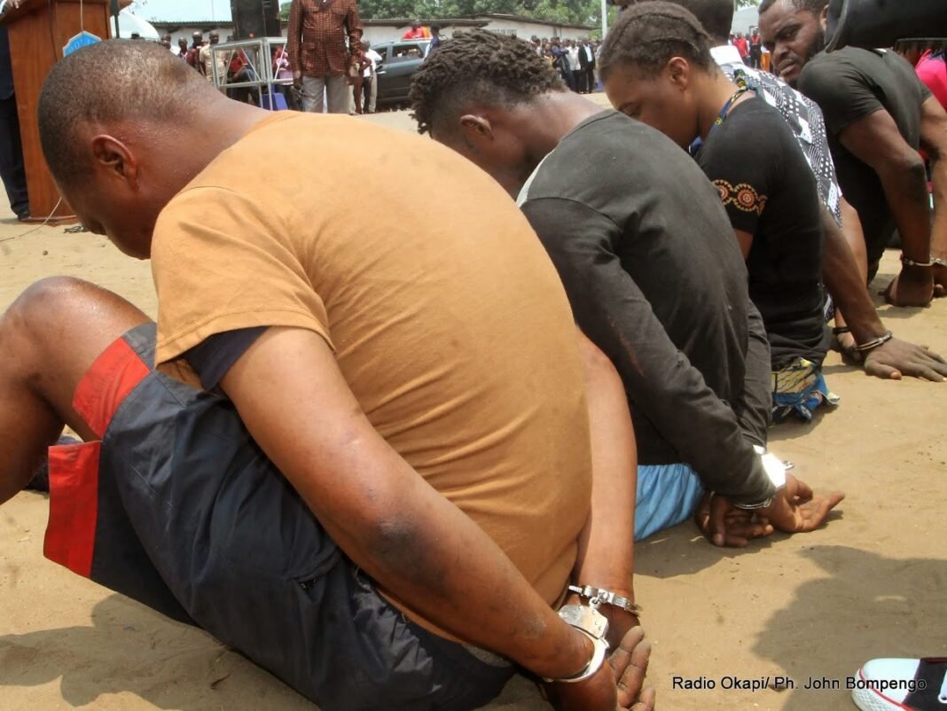 11 suspects arrêtés lors d’une opération de bouclage après une vague de criminalité à Bunia