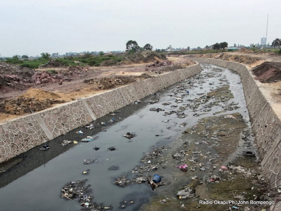 Pollution de la rivière Aruwimi à Basoko : les riverains lancent des cris d’alarme