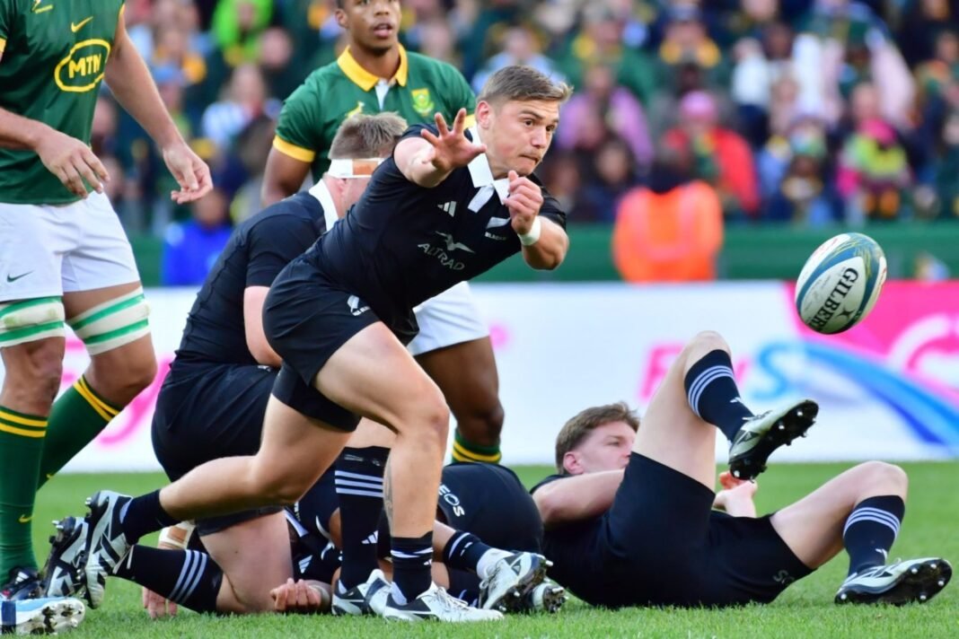 All Blacks No 9 extends beyond World Cup