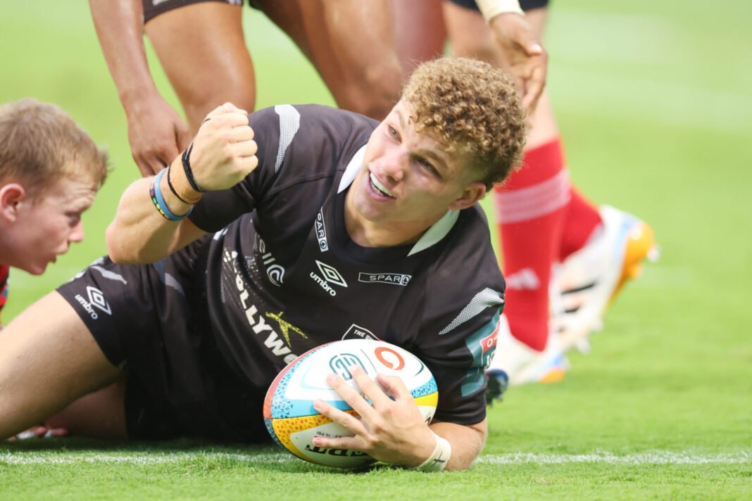 Giliomee dazzles on debut as Sharks smash Munster