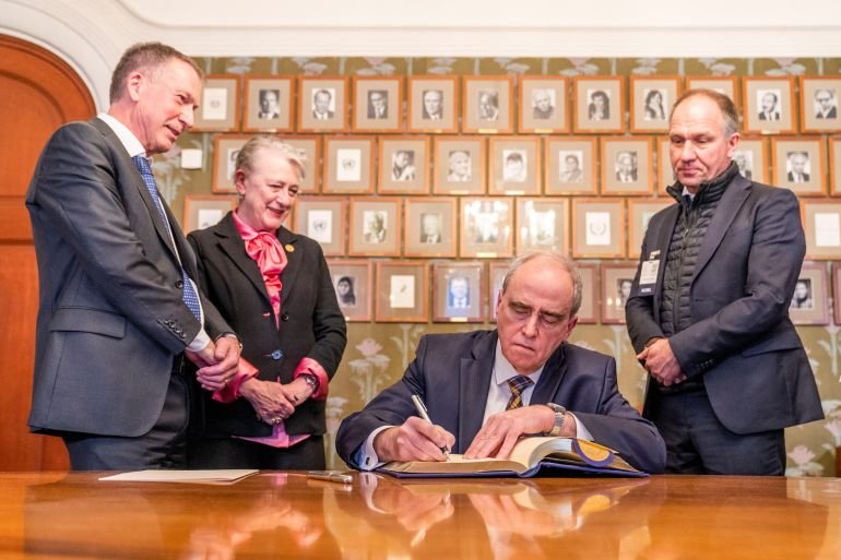 Nobel Prize Committee condemns Russian move to criminalise rights group