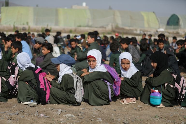 Yemen’s teachers pushed to the brink as salaries collapse