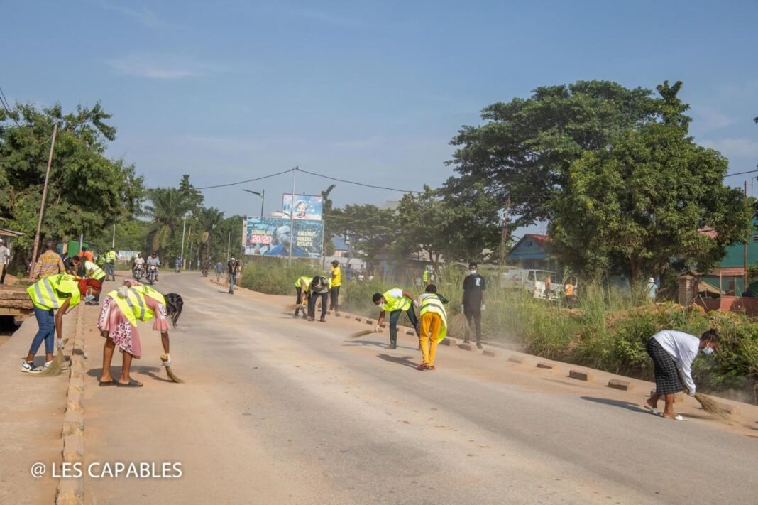 Mbuji-Mayi : l’assainissement des routes asphaltées à l’arrêt, des balayeuses réclament 9 mois d’impayés