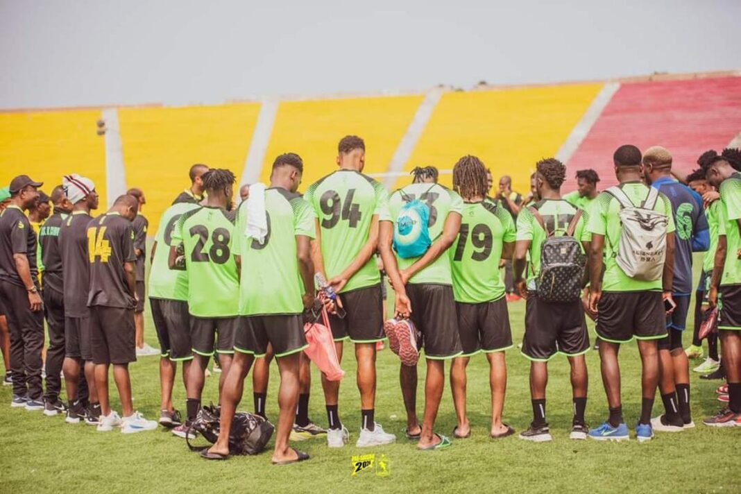 LINAFOOT Ligue 1: Vclub bat OC Renaissance et arrache le dernier ticket des play-offs