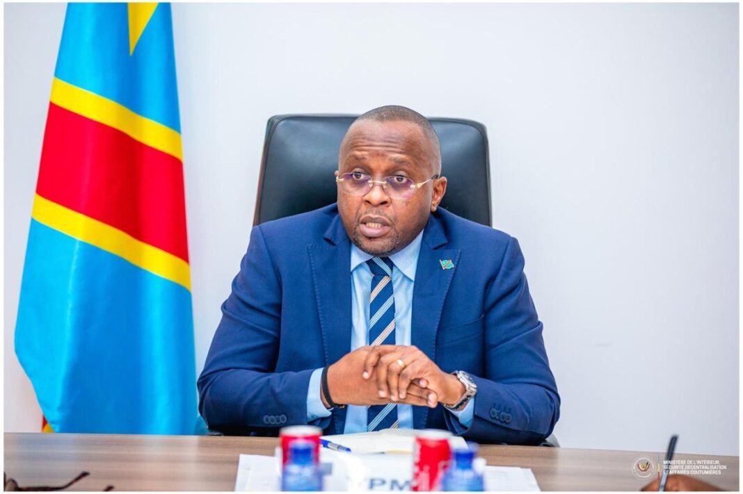 AfricaNews : Jacquemain Shabani sous les crocs des députés