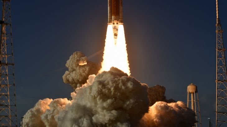 How long will Artemis II take to reach the moon, and what happens next?