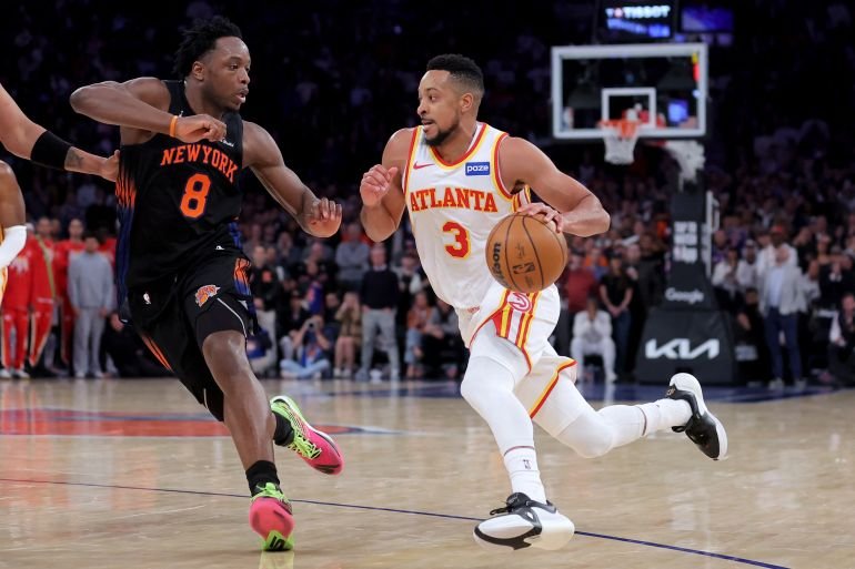 CJ McCollum, Hawks rally late to shock Knicks in Game 2 of NBA playoffs