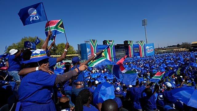 Hill-Lewis rises in DA as South Africa’s political race heats up