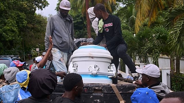 At least 30 people dead following tragic stampede at Haiti fort
