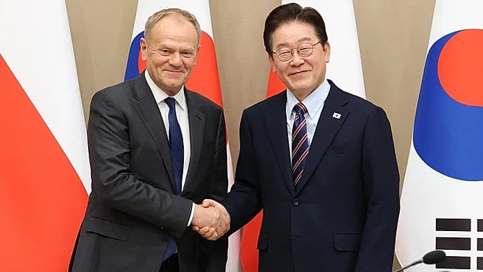 Poland and South Korea upgrade ties to strategic defence partnership deal