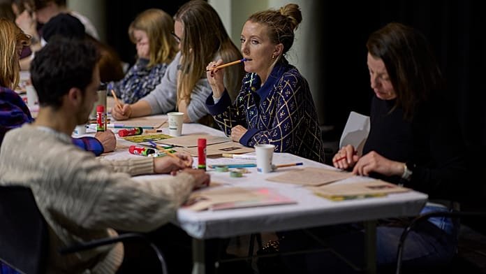 Digital detox: Offline club events in Netherlands offer screen-free social connection