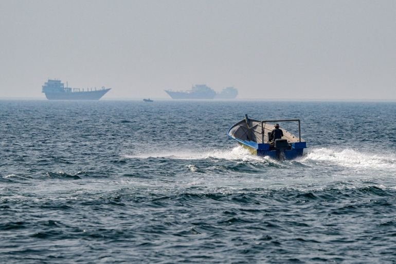 Shipping in Strait of Hormuz still at a trickle despite US-Iran ceasefire